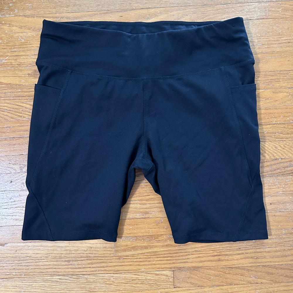 Jockey Black Bike Shorts with Form-Fitting Design